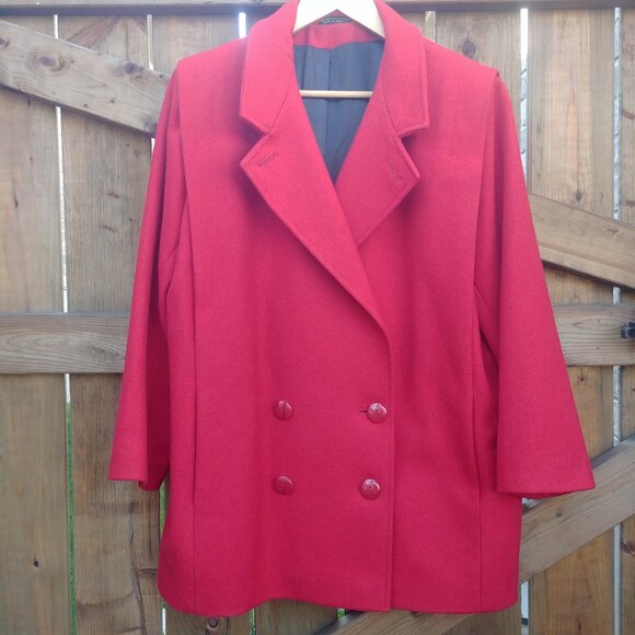 Elegant Red Women's Coat - Picture 2 of 16